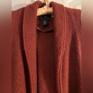 Cynthia Rowley Women's Deep Red vest w shawl collar. Medium